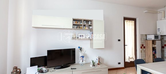 3 rooms Apartment in Bussolengo, Italy No. 274516 12