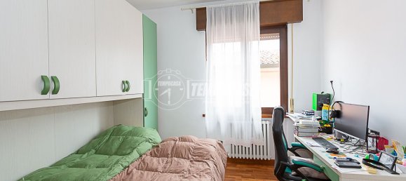 3 rooms Apartment in Bussolengo, Italy No. 274516 8