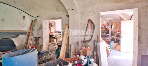 2 bedrooms House in Cameri, Italy No. 284916 12