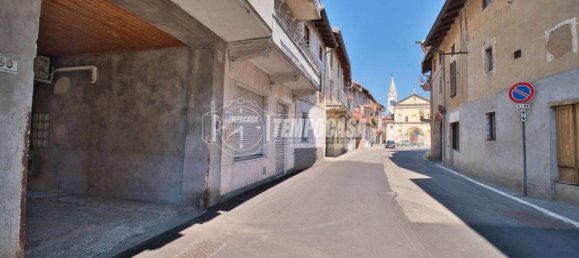 2 bedrooms House in Cameri, Italy No. 284916 25