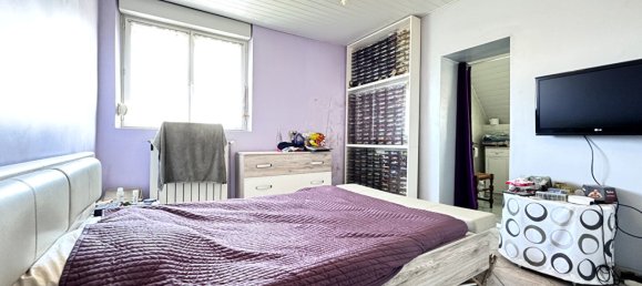 2 bedrooms House in Luneville, France No. 61967 8