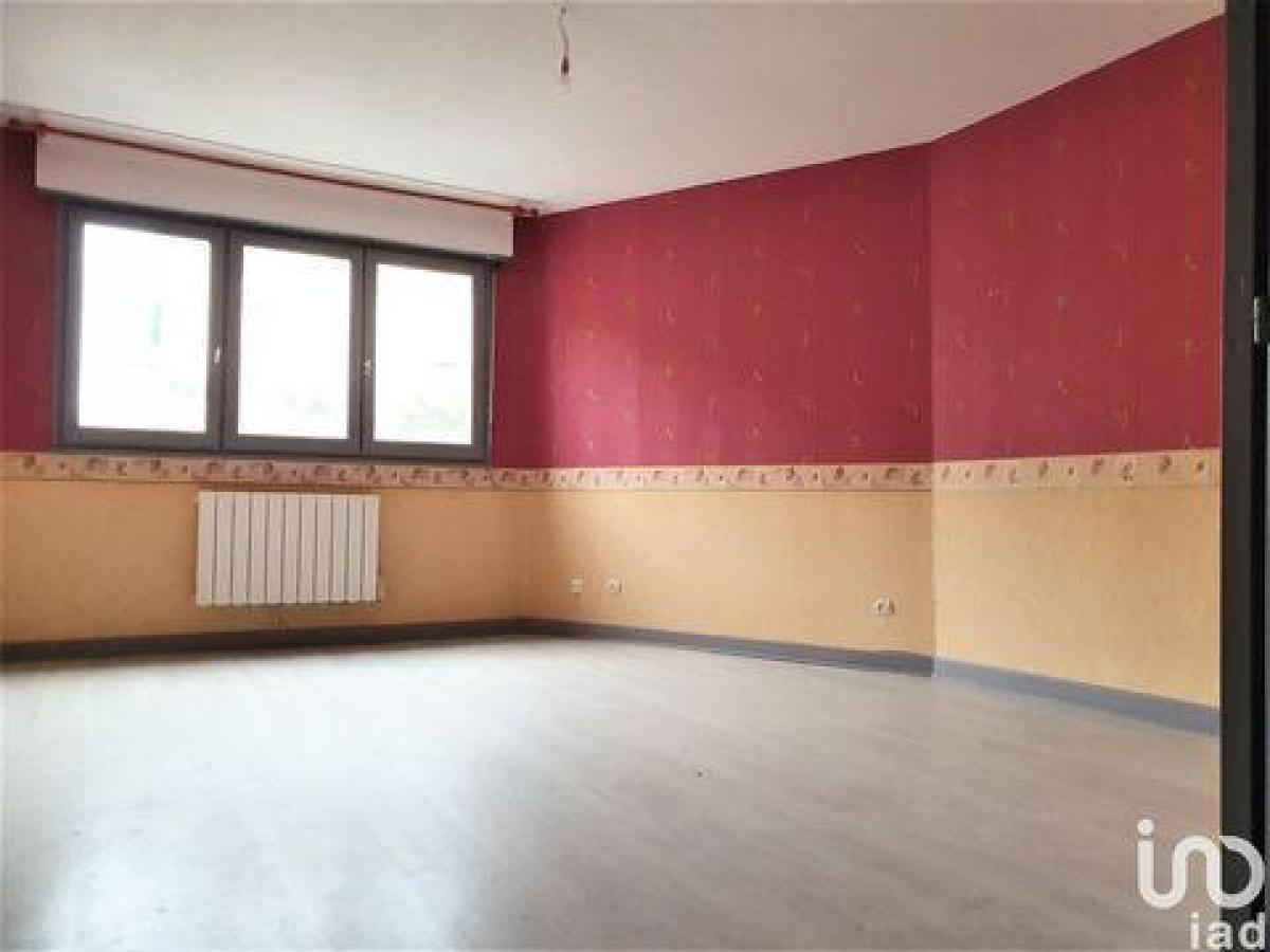 Studio à condo à Nancy, France No. 9831