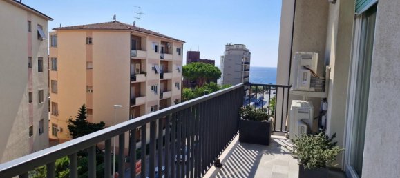 7-salle Appartement à Piombino, Italy No. 166684 16