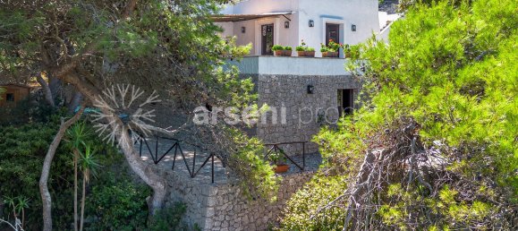 8-salle Villa à Castro, Italy No. 128900 3