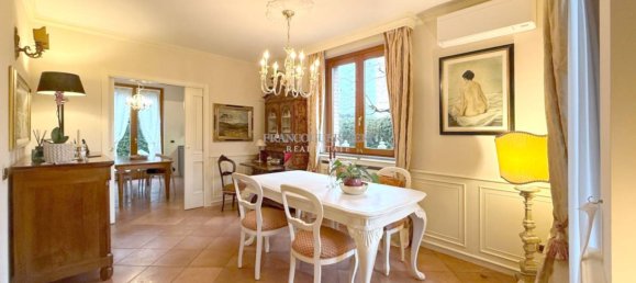 4 bedrooms Villa in Camparada, Italy No. 157070 7