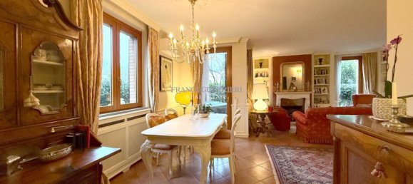 4 bedrooms Villa in Camparada, Italy No. 157070 12