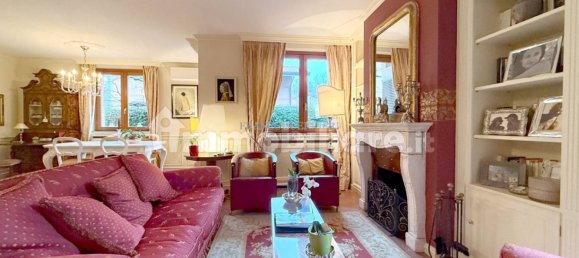 4 bedrooms Villa in Camparada, Italy No. 157070 5