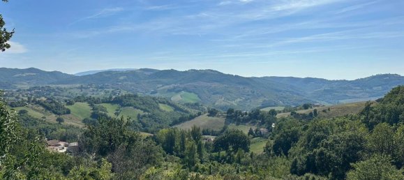 6 bedrooms House in Gualdo Tadino, Italy No. 324200 12