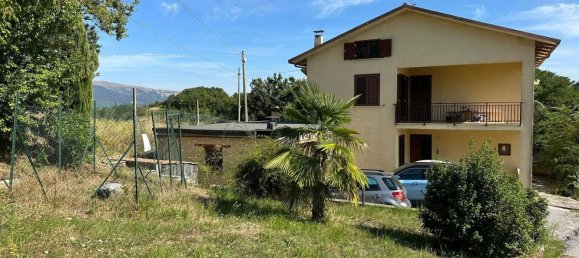 6 bedrooms House in Gualdo Tadino, Italy No. 324200 6