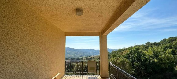 6 bedrooms House in Gualdo Tadino, Italy No. 324200 23