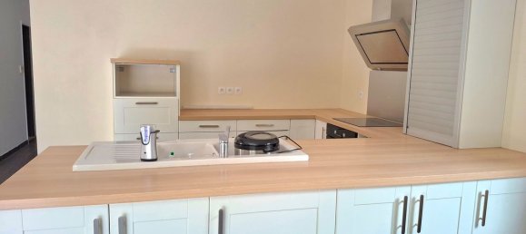 3 Schlafzimmer Haus in Sauveterre, France, Nr. 181903 3