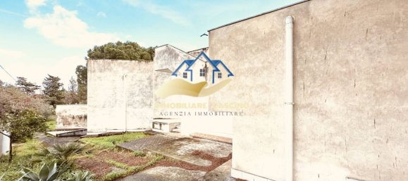 Villa de 5 dormitorios en Altavilla Milicia, Italy No. 344422 2