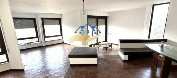 Villa de 5 dormitorios en Altavilla Milicia, Italy No. 344422 24