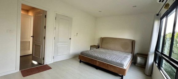 3 bedrooms Cafe / restaurant in Bangkok, Thailand No. 19985 7