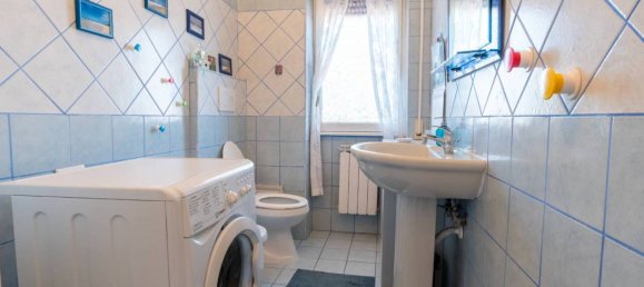 2 Schlafzimmer Wohnung in Ciampino, Italy, Nr. 351792 9