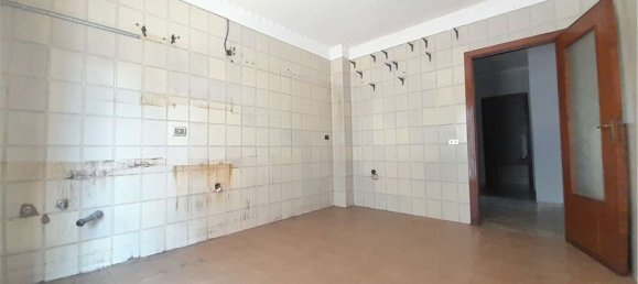 450m² Building in Santa Maria Capua Vetere, Italy No. 72664 13