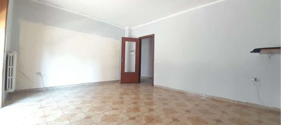 450m² Building in Santa Maria Capua Vetere, Italy No. 72664 12