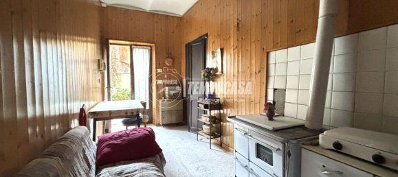 4 rooms House in Barone Canavese, Italy No. 109722 13