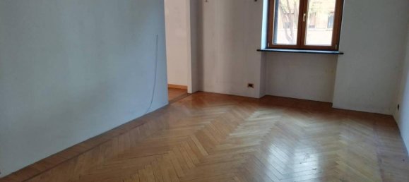 5غرفة شقة في Turin, Italy رقم 26374 23