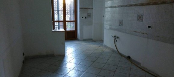 5غرفة شقة في Turin, Italy رقم 26374 50