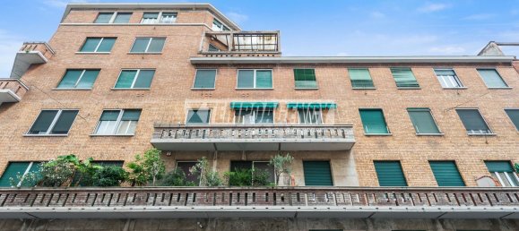 Studio in Milan, Italy No. 339065 11