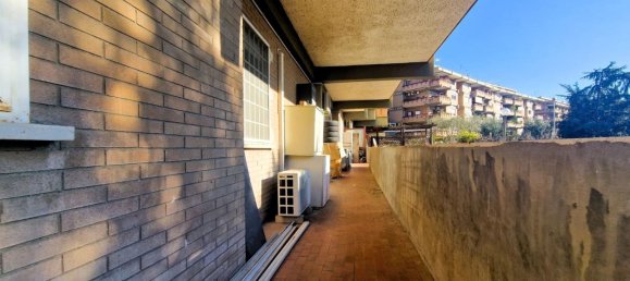 4-salle Appartement à Rome, Italy No. 191694 20