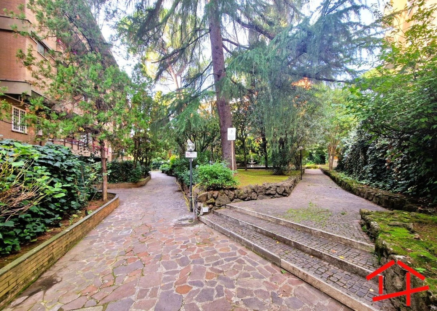 4-salle Appartement à Rome, Italy No. 191694