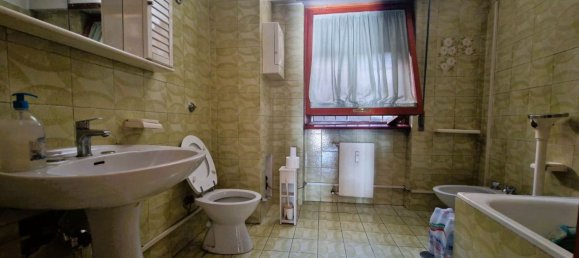 4-salle Appartement à Rome, Italy No. 191694 13