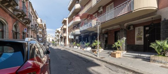 4 rooms Apartment in Aci Catena, Italy No. 88972 27