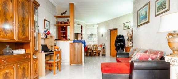 3 bedrooms Apartment in Rome, Italy No. 346204 5
