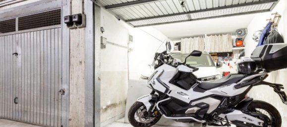 3 bedrooms Apartment in Rome, Italy No. 346204 27