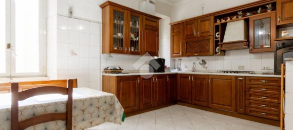 3 bedrooms Apartment in Rome, Italy No. 346204 11