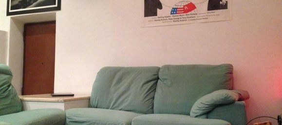 2-salle Appartement à Rome, Italy No. 19530 23