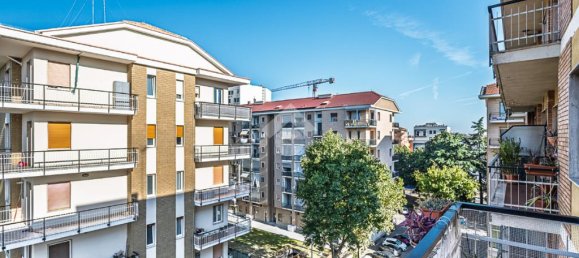 2 bedrooms Apartment in Collegno, Italy No. 315705 17