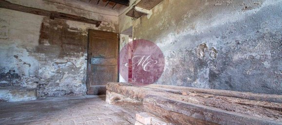 4 bedrooms House in Ravenna, Italy No. 213658 9