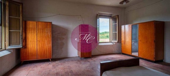 4 bedrooms House in Ravenna, Italy No. 213658 32