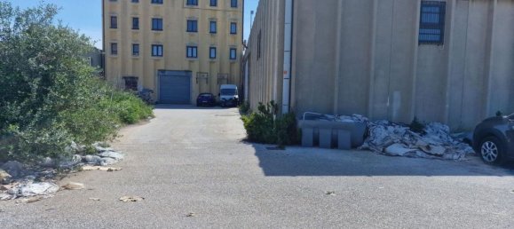 Склад 397м² в Сиракузы, Италия № 372032 14