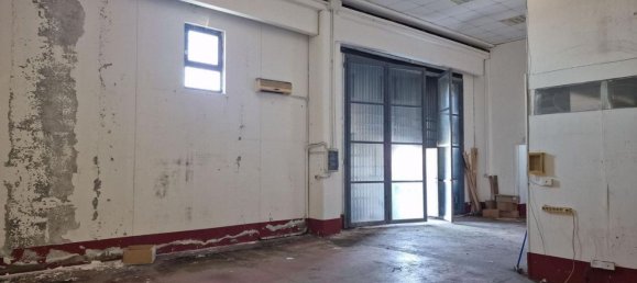 Склад 397м² в Сиракузы, Италия № 372032 6