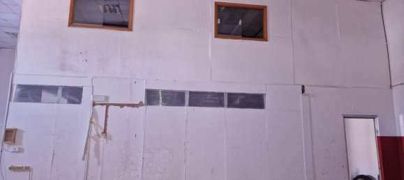 Склад 397м² в Сиракузы, Италия № 372032 5