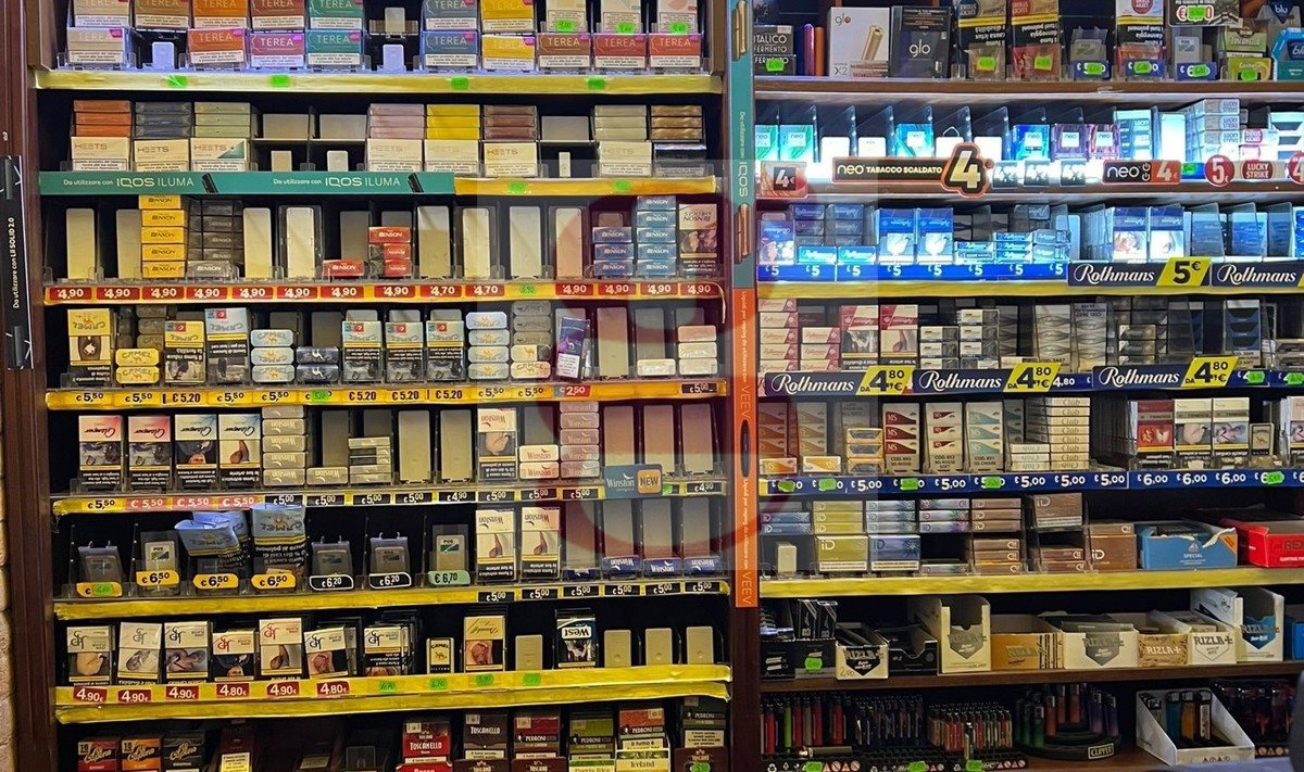 40m² Commercial property in Casola di Napoli, Italy No. 135981