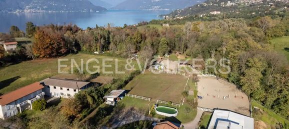 4 bedrooms Villa in Porto Valtravaglia, Italy No. 236122 23