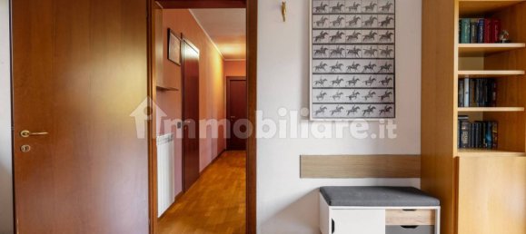 4 bedrooms Villa in Porto Valtravaglia, Italy No. 236122 17