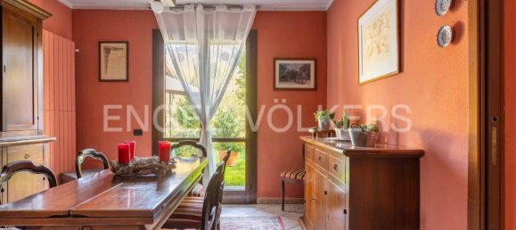 4 bedrooms Villa in Porto Valtravaglia, Italy No. 236122 7