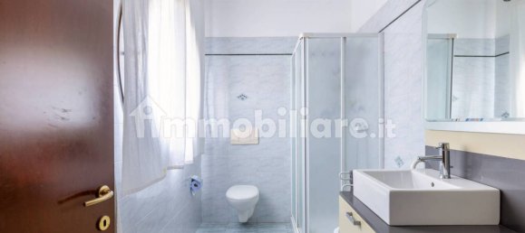 4 bedrooms Villa in Porto Valtravaglia, Italy No. 236122 18
