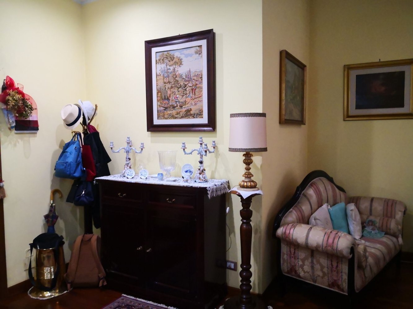 Apartamento T5 em Catania, Italy N.º 313242