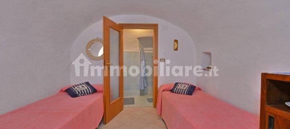 3 Schlafzimmer Haus in Balestrino, Italy, Nr. 335731 17