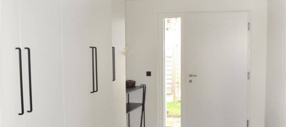 Коммерческая недвижимость с 7 комнатами в Аугсбург, Германия № 84505 10