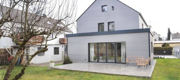 Коммерческая недвижимость с 7 комнатами в Аугсбург, Германия № 84505 2