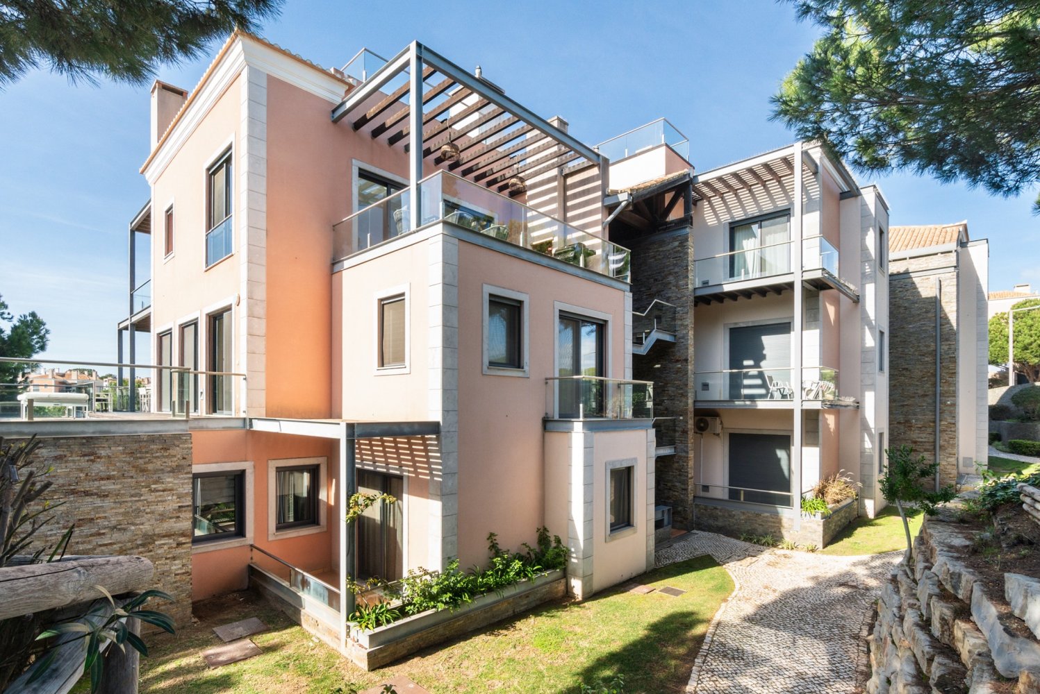 2 bedrooms Duplex in Almancil, Portugal No. 107035