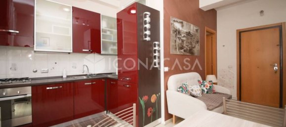 2 Schlafzimmer Wohnung in Rome, Italy, Nr. 332013 10